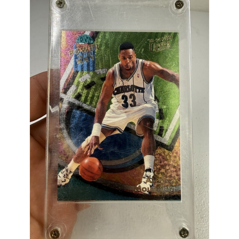 1993-94 Fleer Ultra Power in the Key Alonzo Mourning #5 of 9 Insert